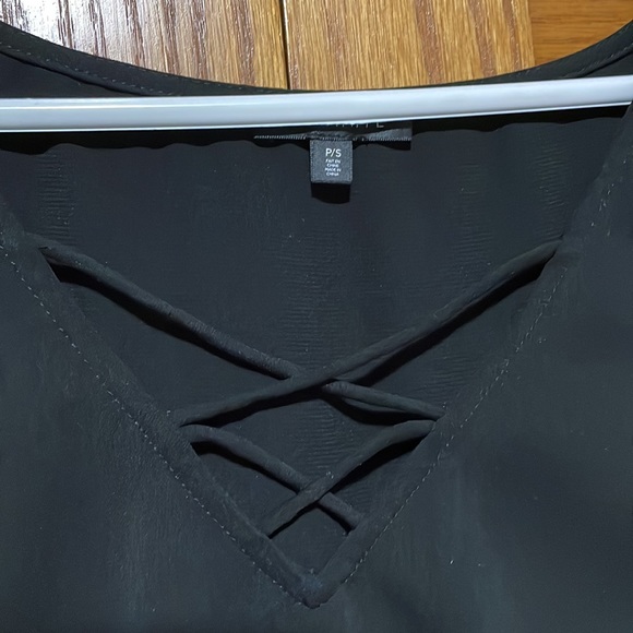 Dynamite Blouse with strappy neckline - Picture 3 of 3